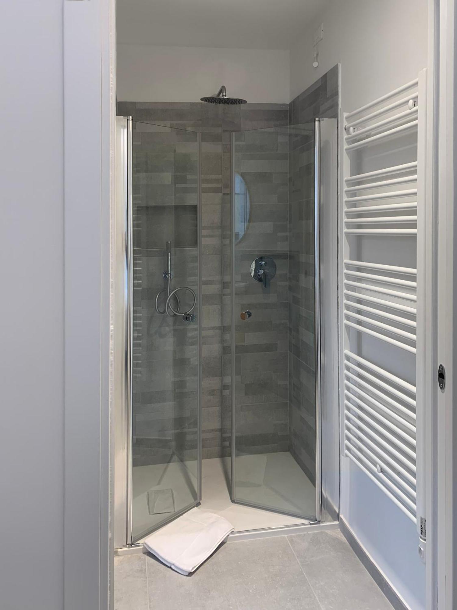 Green Home - Cernobbio Apt Комо Екстер'єр фото